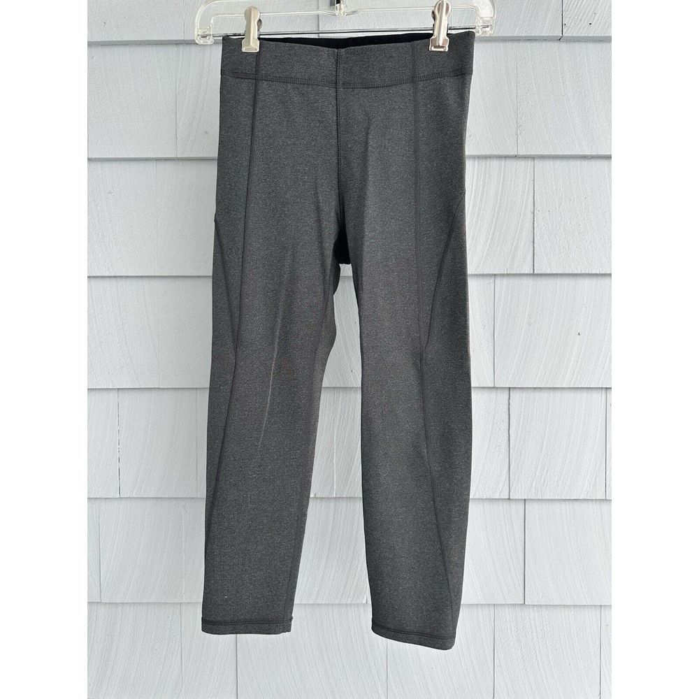 IVY PARK Cropped Capri Gray Leggings Size XS NWOT
